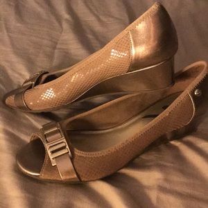 Anne Klein wedge heel